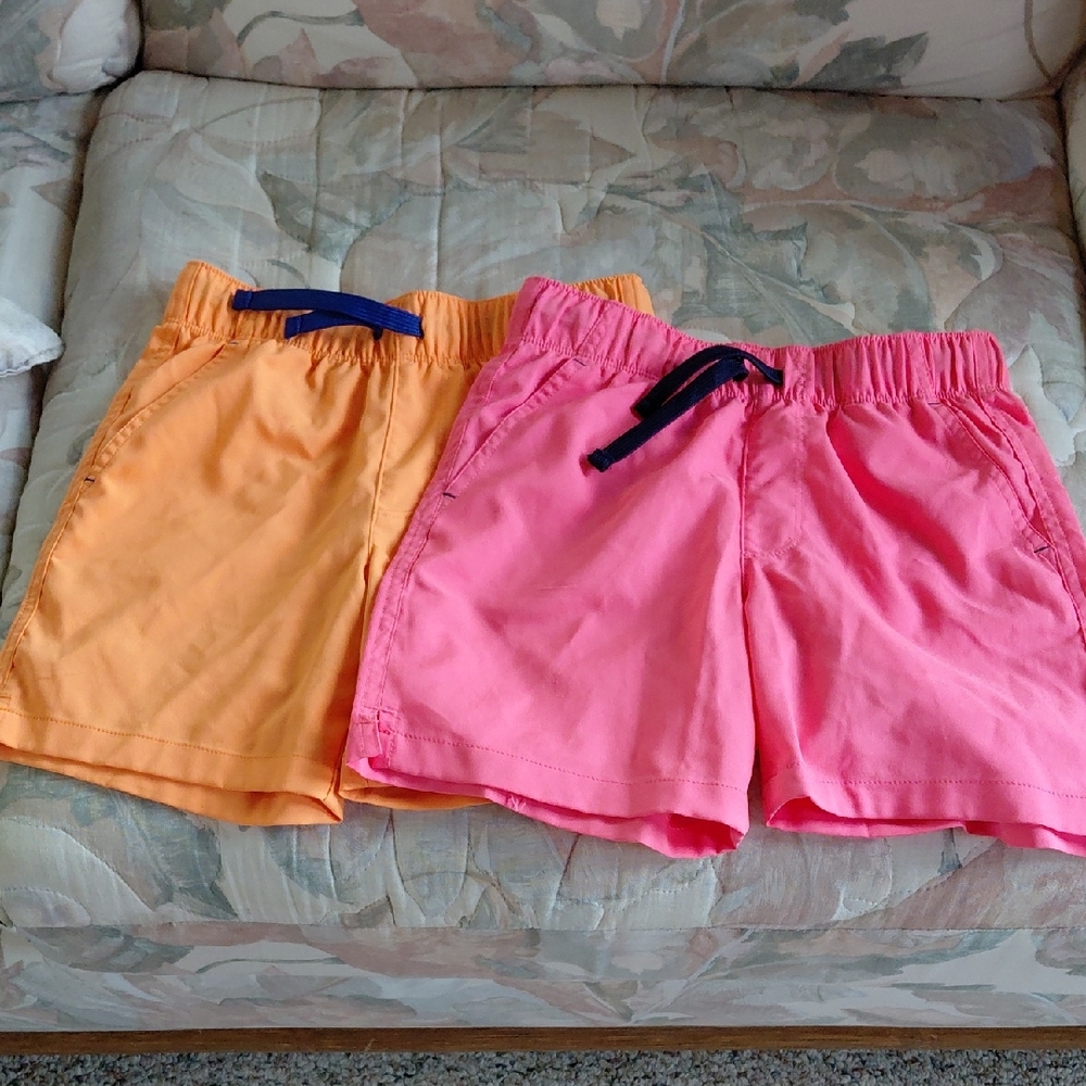 BUNDLE, 2 Pr Primary Shorts, One Choral, One Orane. With Pockets & Drawstrings